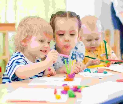 Kids Paste Arts